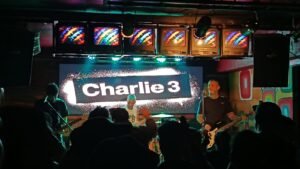 SI NO PARA DE LLOVER. Charlie 3 pasó por Córdoba